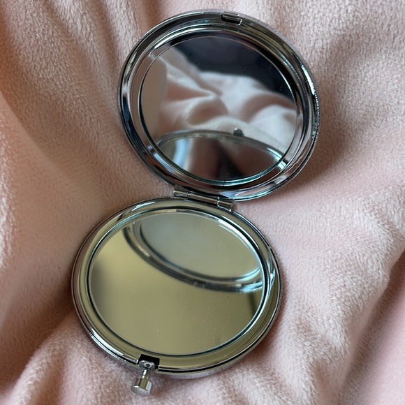 RARE Jimmy Choo shoes faceted magnifying pocket purse mirror compact w/ dust bag - Picture 7 of 9